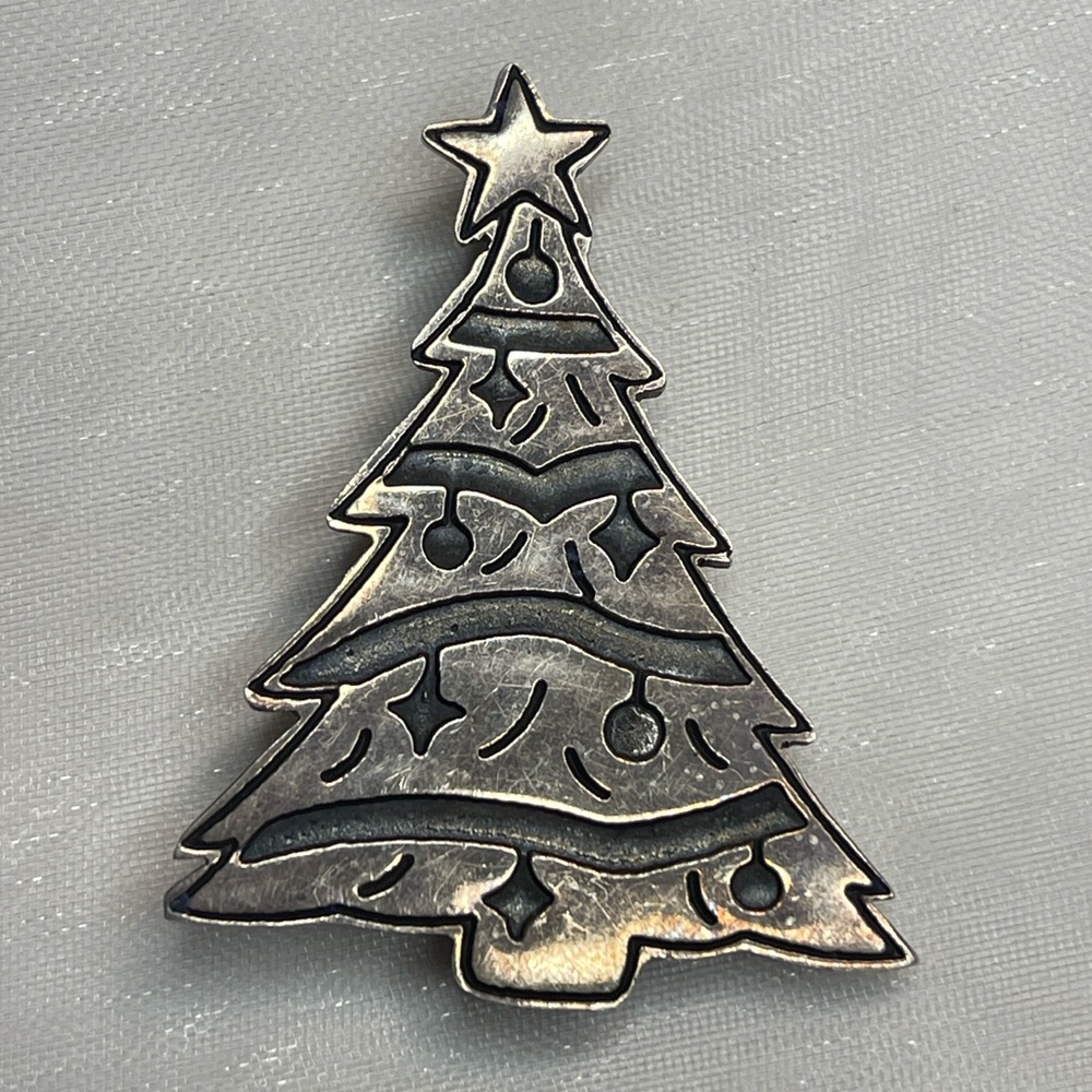 Sterling silver Mexico Christmas tree holiday pendant brooch pin vintage signed